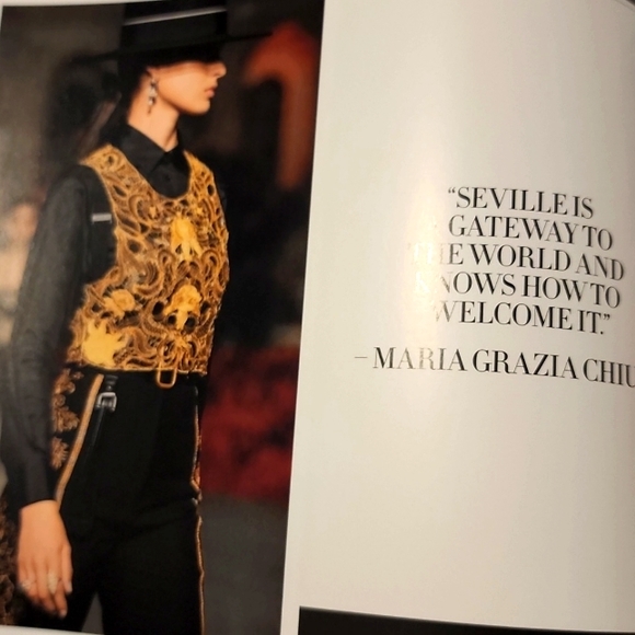 New Dior Magazine, Winter 2022 Issue 40, Coffee Table Book - Picture 7 of 11